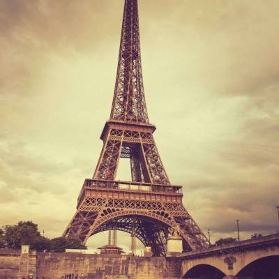 “豫音”萦绕法兰西——河南素真艺术团开启法国巡演之旅